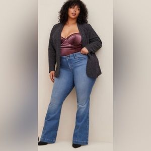 Torrid bombshell flare jeans